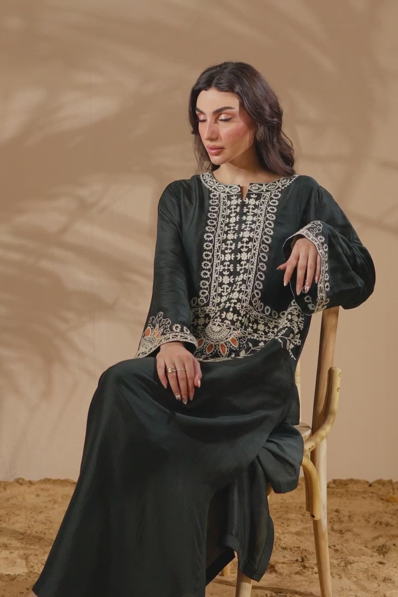 Black Aari Embroidered Silk Salwar Kameez (2-Piece) - Image 8