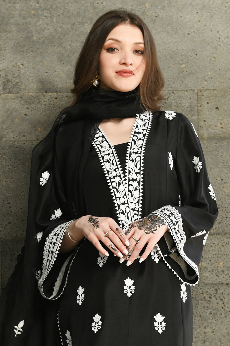 Pakistani Black Ari Embroidered Raw Silk Salwar Kameez (3-Piece) - Image 4