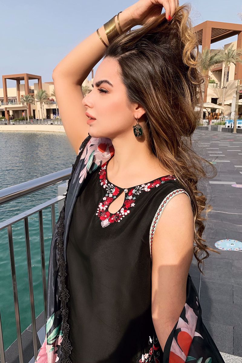 Black Embroidered Pure Raw Silk Salwar Kameez (2-Piece) - Image 9