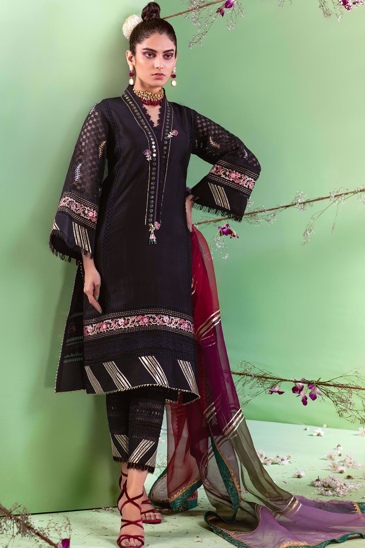 Black Kaamdani Raw Silk Salwar Kameez (3-Piece) - Image 1