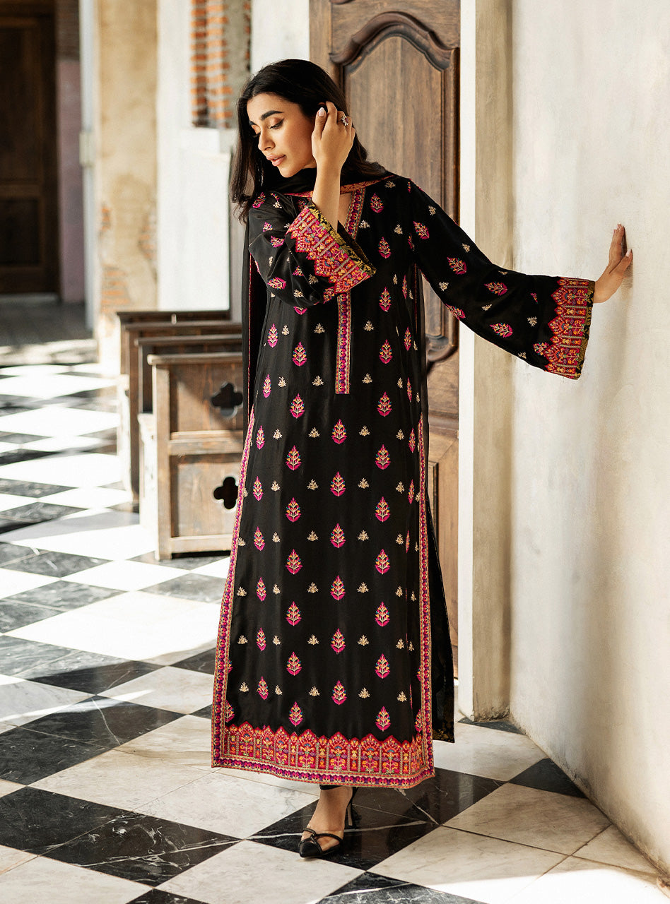 Pakistani Black Kashmiri Embroidered Raw Silk Salwar Kameez (3-Piece) - Image 5