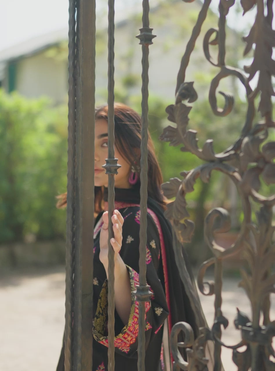 Pakistani Black Kashmiri Embroidered Raw Silk Salwar Kameez (3-Piece) - Image 8