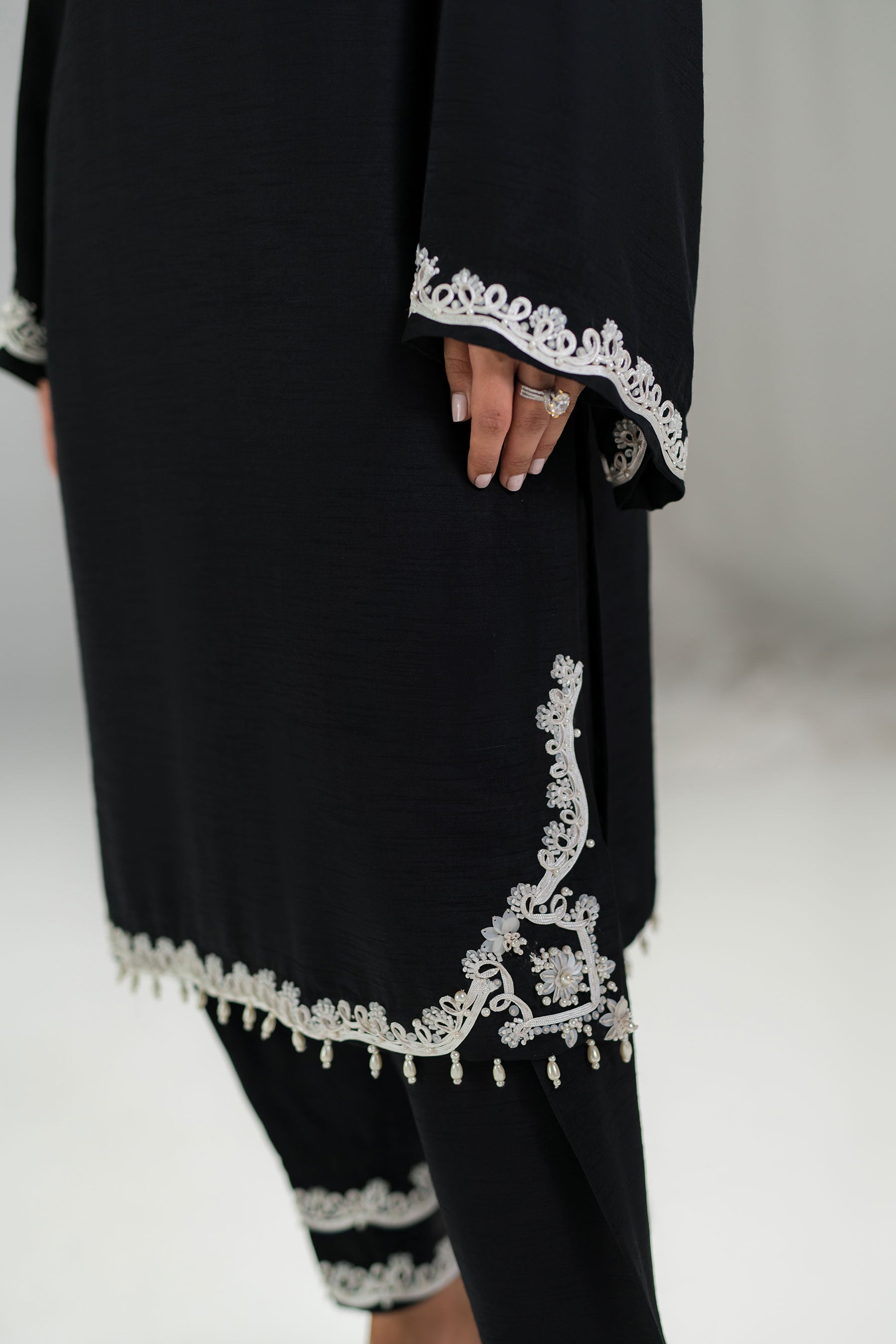 Pakistani Black Embroidered Pure Raw Silk Salwar Kameez (3-Piece) - Image 4