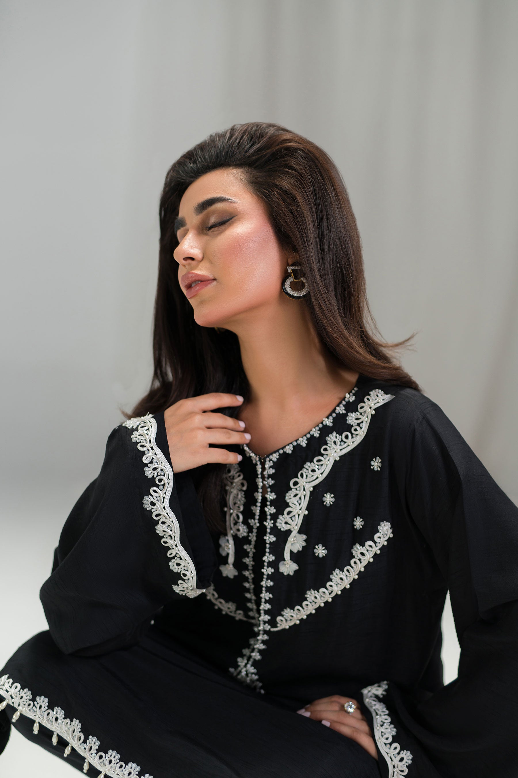 Black Embellished Pure Raw Silk Salwar Kameez (3-Piece) - Image 3