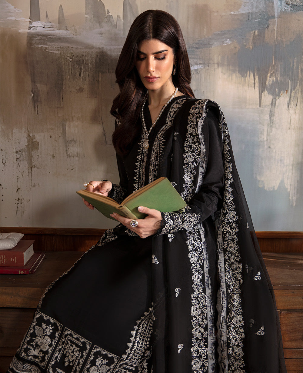 Black Embroidered Raw Silk Kurta Set (3-Piece) - Image 3