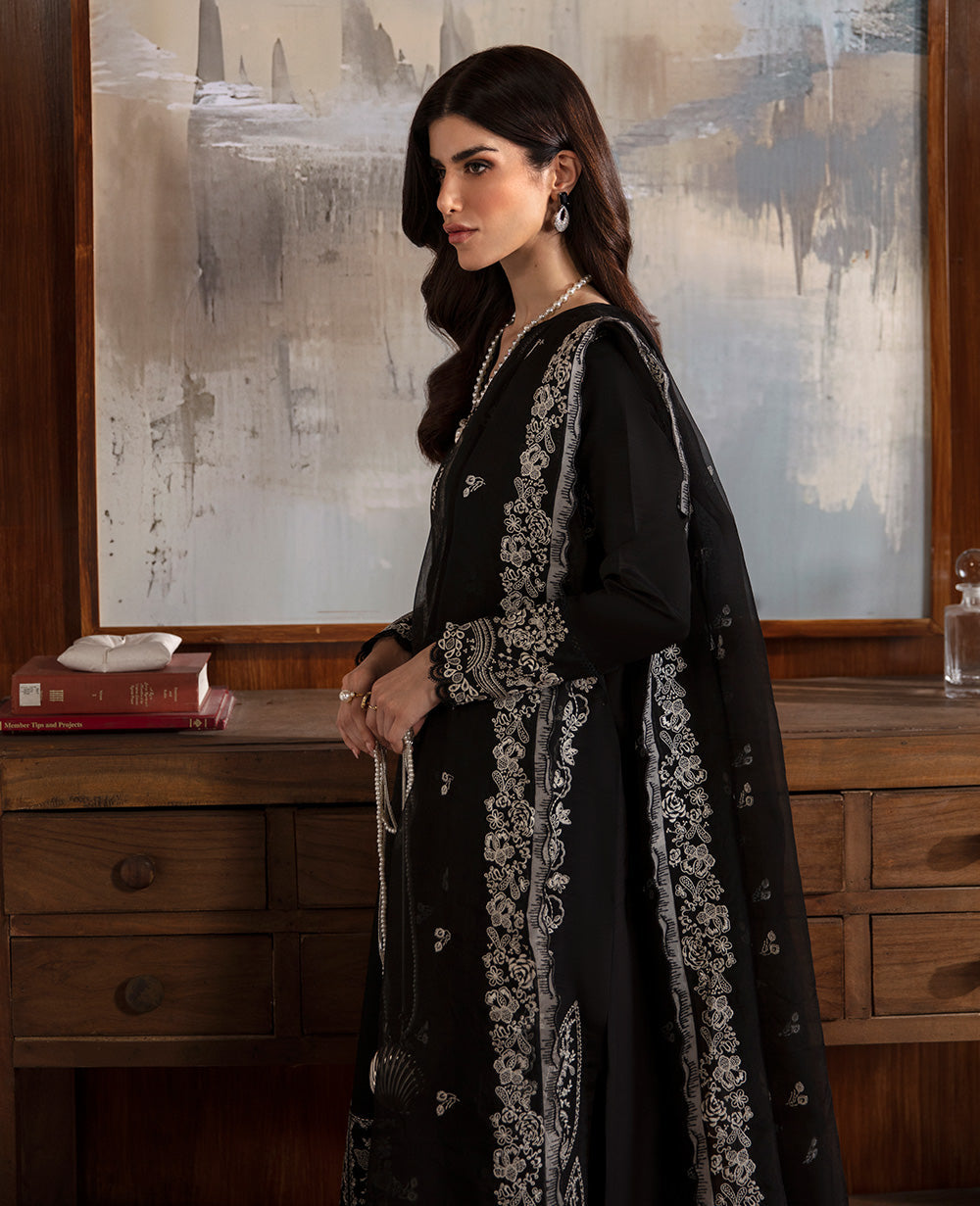 Black Embroidered Raw Silk Kurta Set (3-Piece) - Image 6
