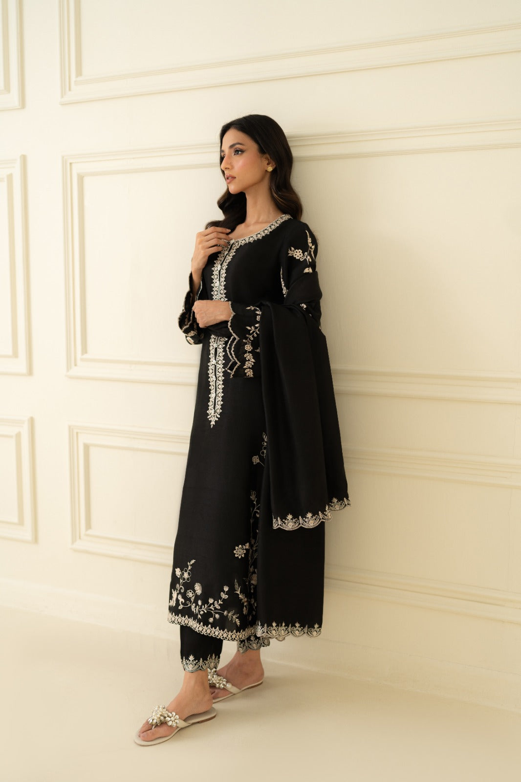 Black Embroidered Pure Raw Silk Salwar Kameez (3-Piece) - Image 3