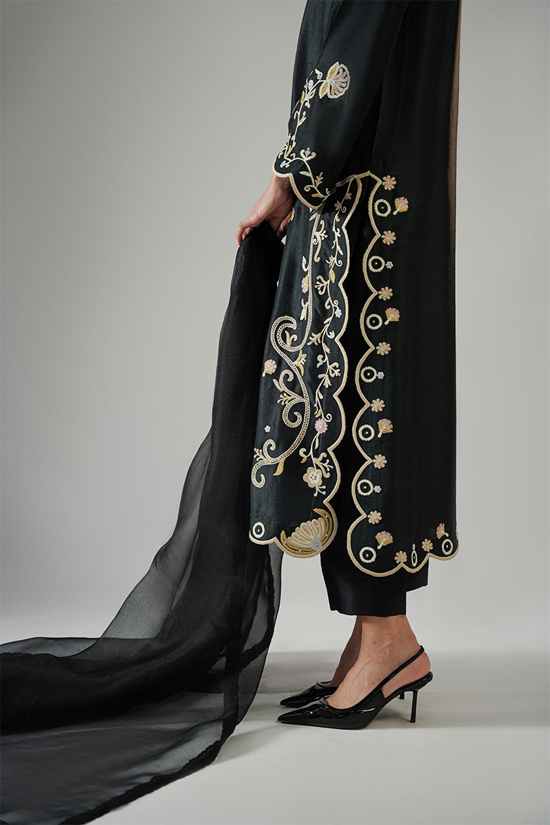 Pakistani Black Aari Embroidered Pure Rawsilk Salwar Kameez (3-Piece) - Image 4