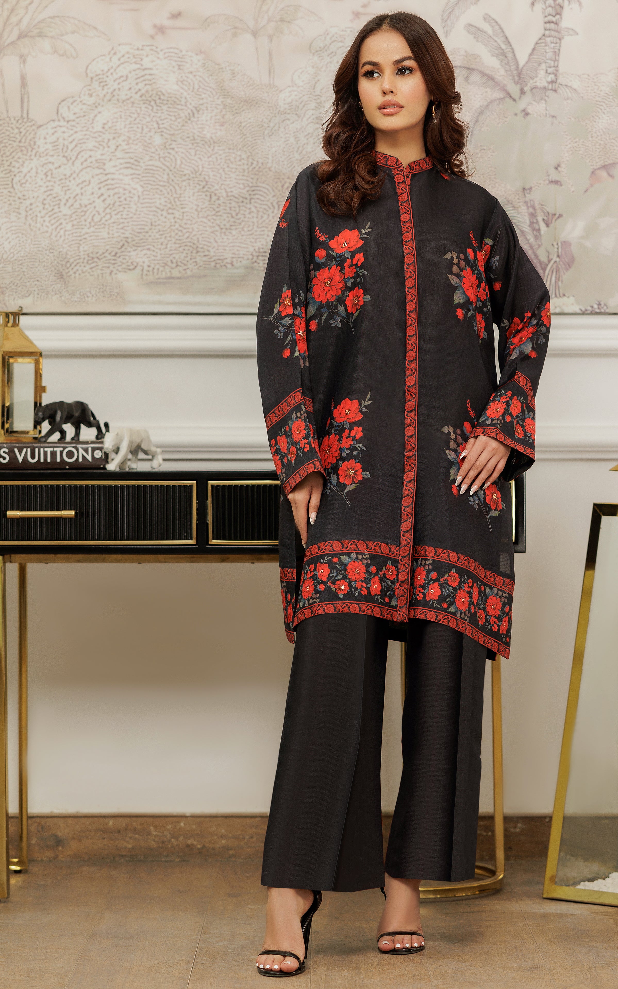 Pakistani Black Floral Print Silk Tunic (2-Piece) - Image 1
