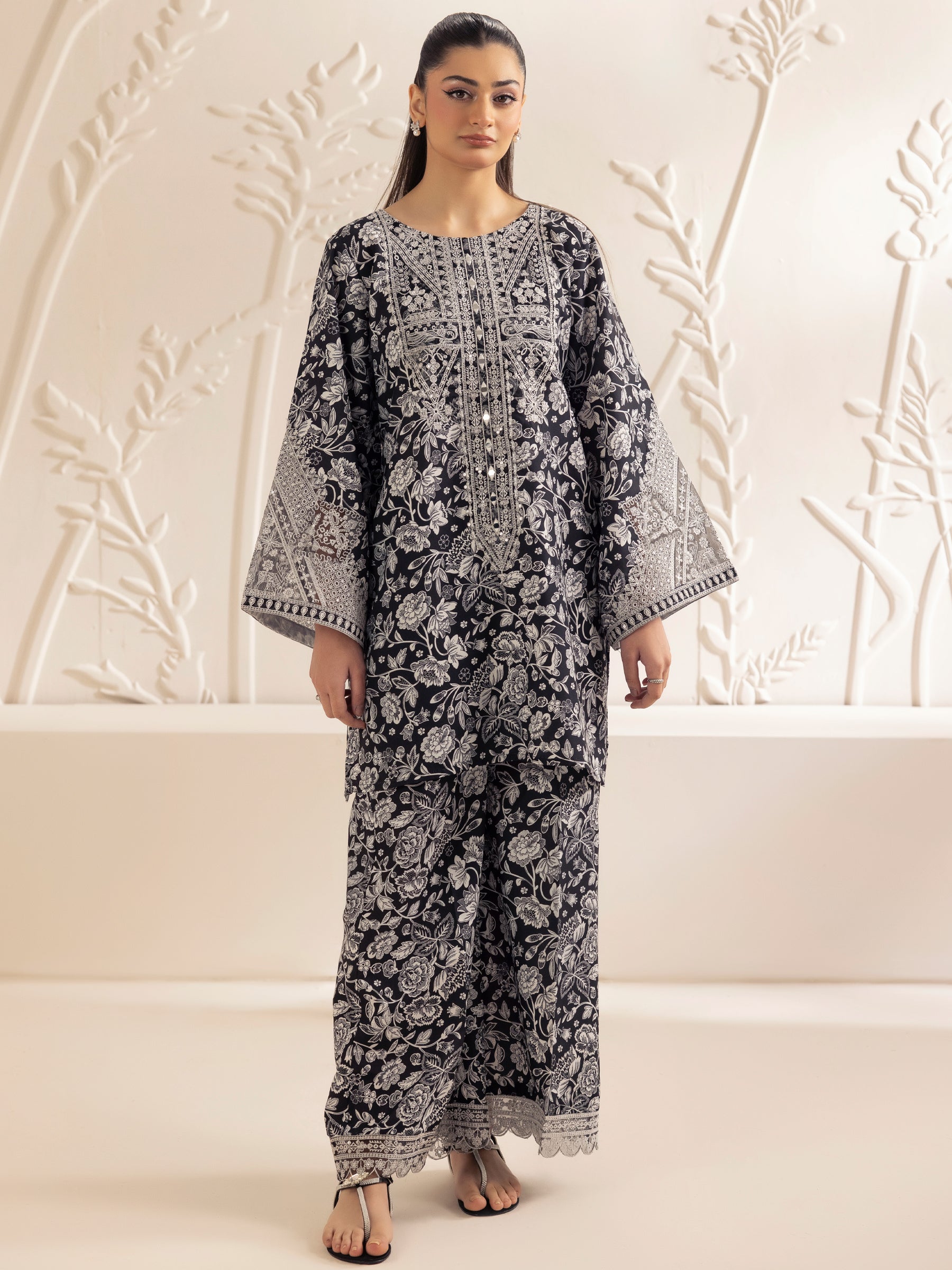 Pakistani Black Printed Silk Lawn 3-Piece Suit with Embroidery - Image 4