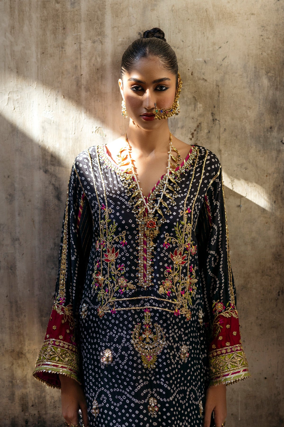 Pakistani Midnight Black Zardozi Silk Salwar Kameez (2-Piece) - Image 3