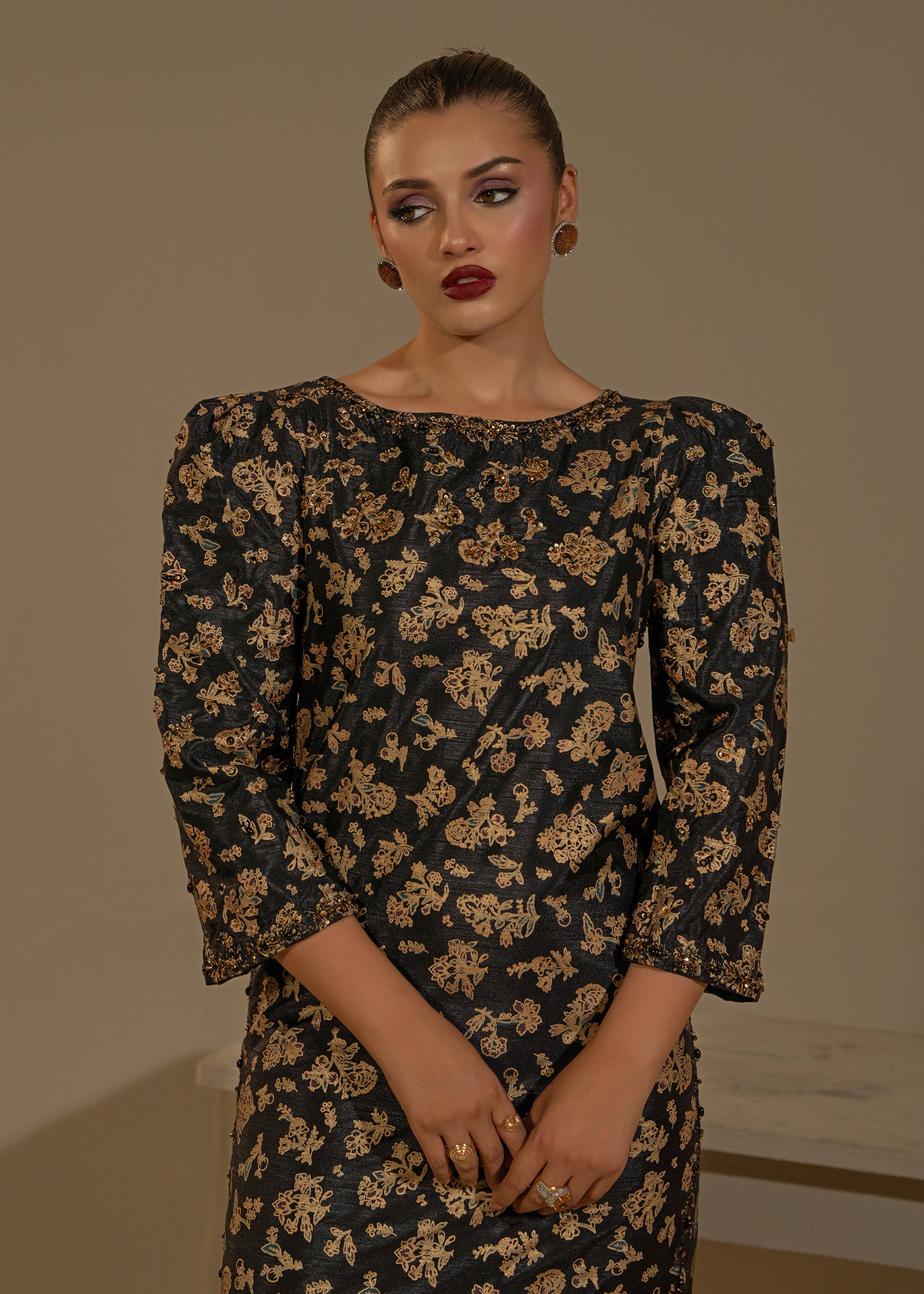 Black Screen-Printed Thai Silk Salwar Kameez (2-Piece) - Image 5