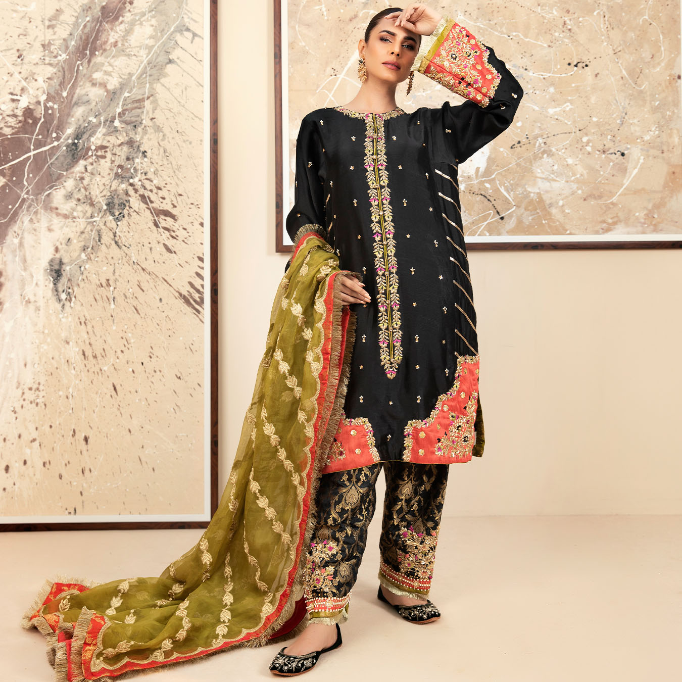 Black Embroidered Tissue Silk Kurta Set (3-Piece) - Image 2
