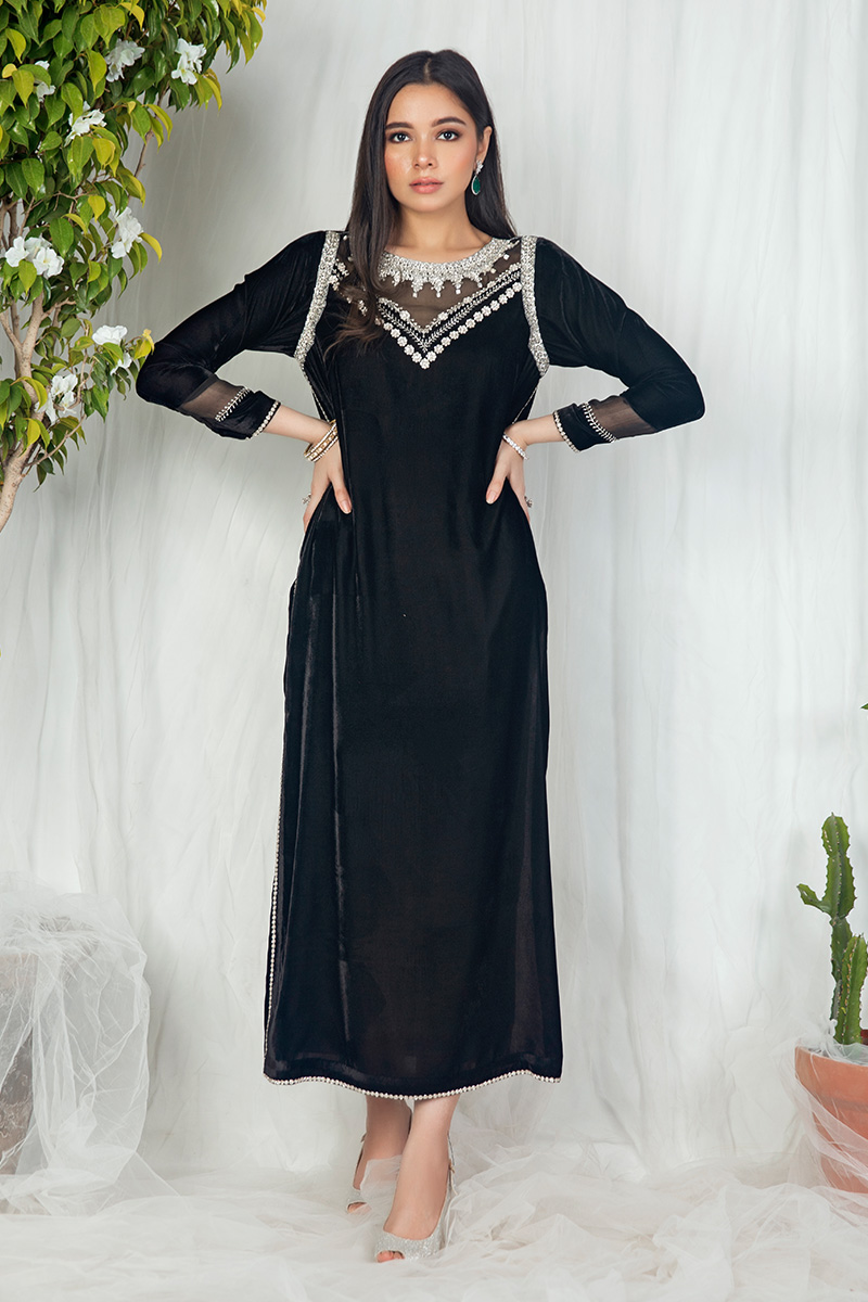 Pakistani Black Velvet Dabka Embroidered Long Shirt (2-Piece) - Image 1