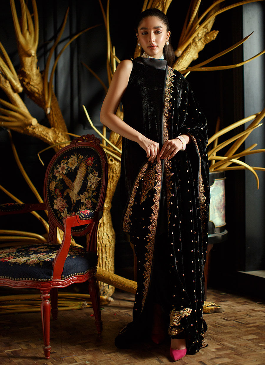 Pakistani Black Embroidered Velvet Salwar Kameez (3-Piece) - Image 1