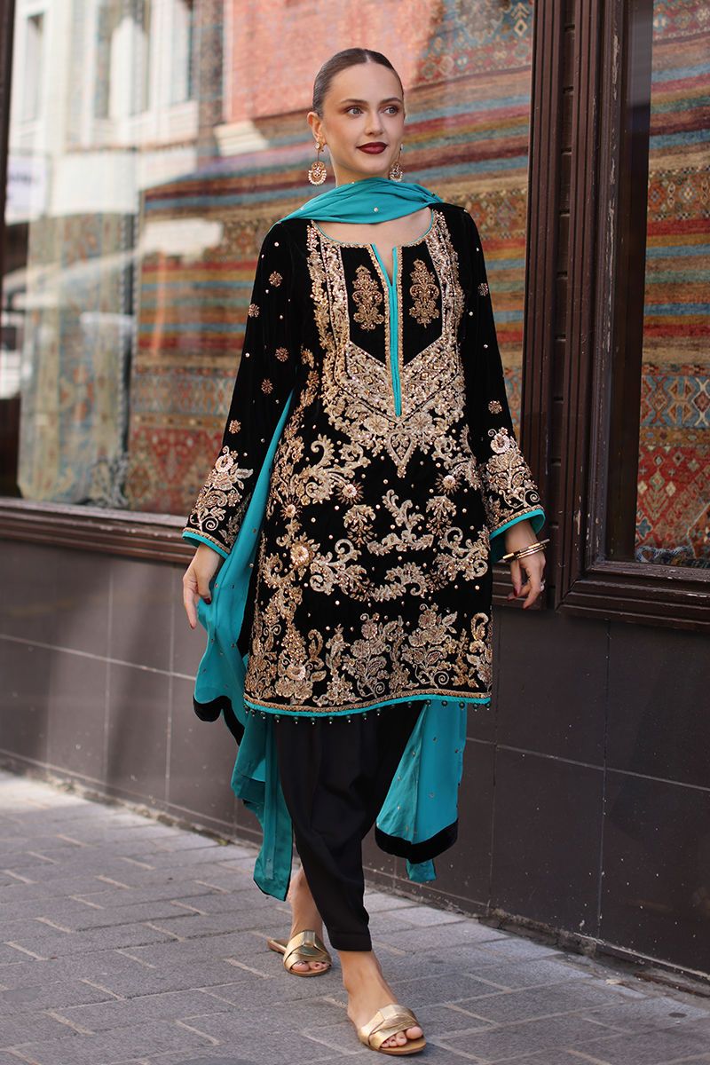 Pakistani Black Hand-Embroidered Velvet Salwar Kameez (3-Piece) - Image 1