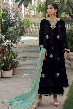 Black Embellished Velvet Salwar Kameez (3-Piece) - Image 1