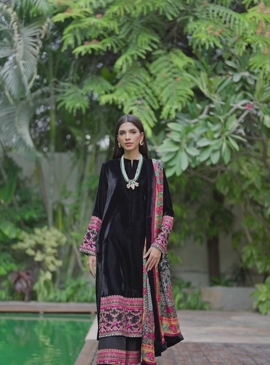 Black Embroidered Velvet Salwar Kameez (3-Piece) - Image 6