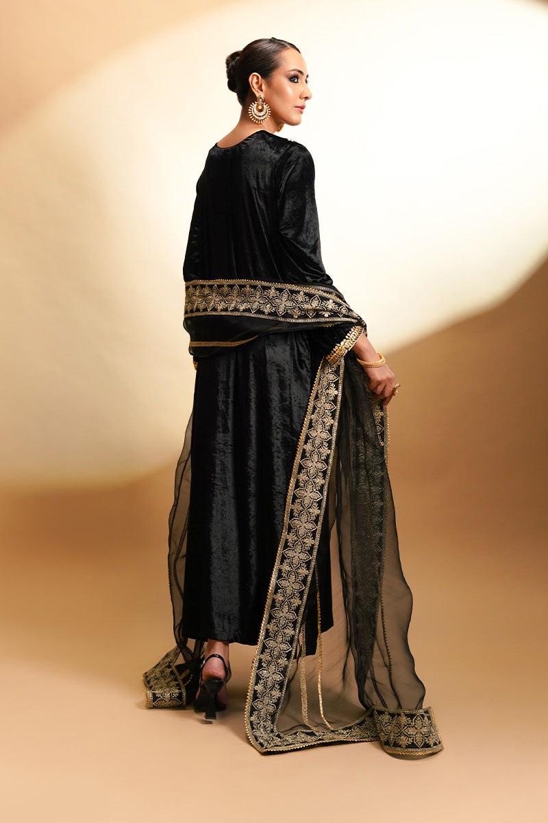 Black Zardozi & Gota Velvet Salwar Kameez (3-Piece) - Image 3