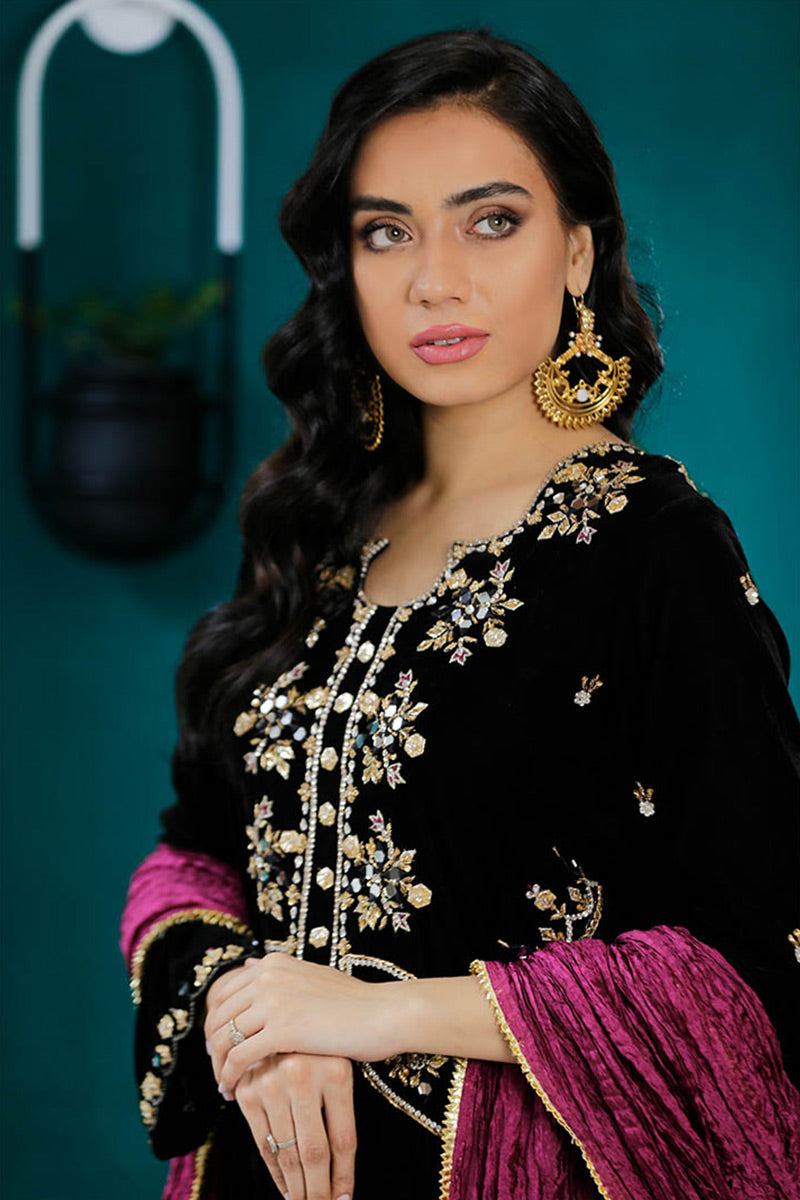 Dusky Black Zardozi Velvet Salwar Kameez (3-Piece) - Image 4