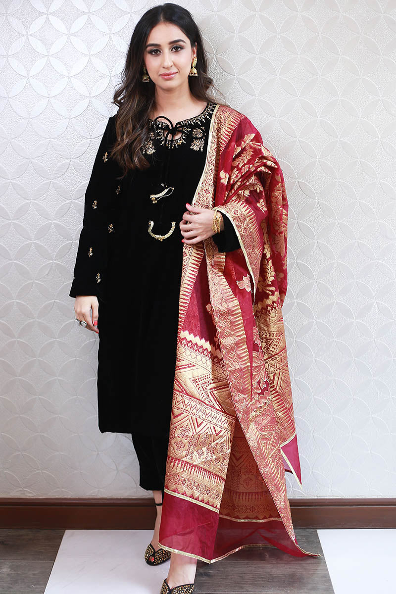 Black Zardozi Velvet Salwar Kameez (3-Piece) - Image 1