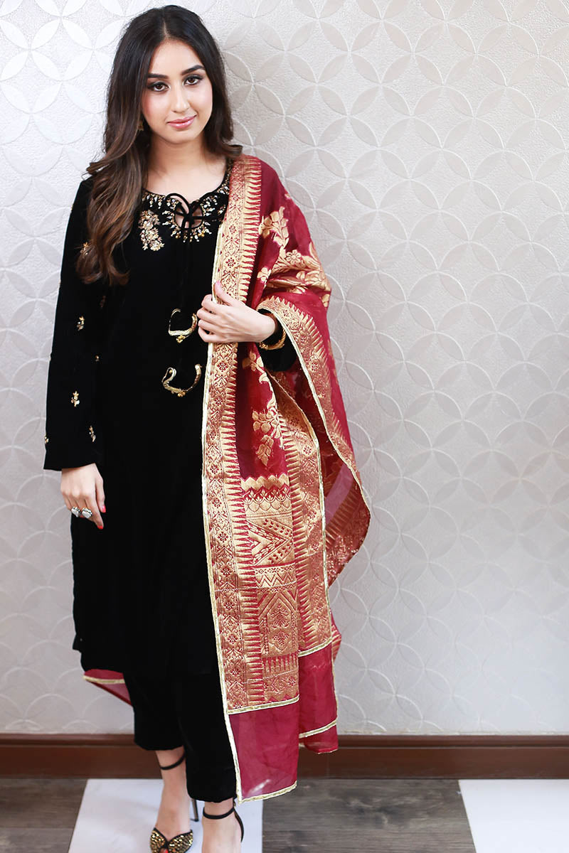 Black Zardozi Velvet Salwar Kameez (3-Piece) - Image 2