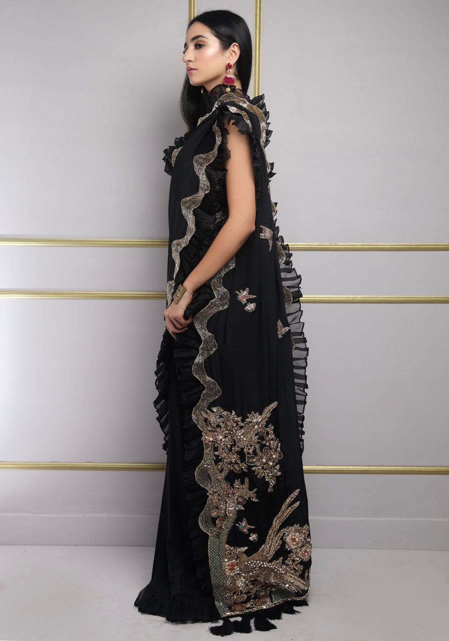 Black Embellished Grip Saree (2-Piece) - Image 5
