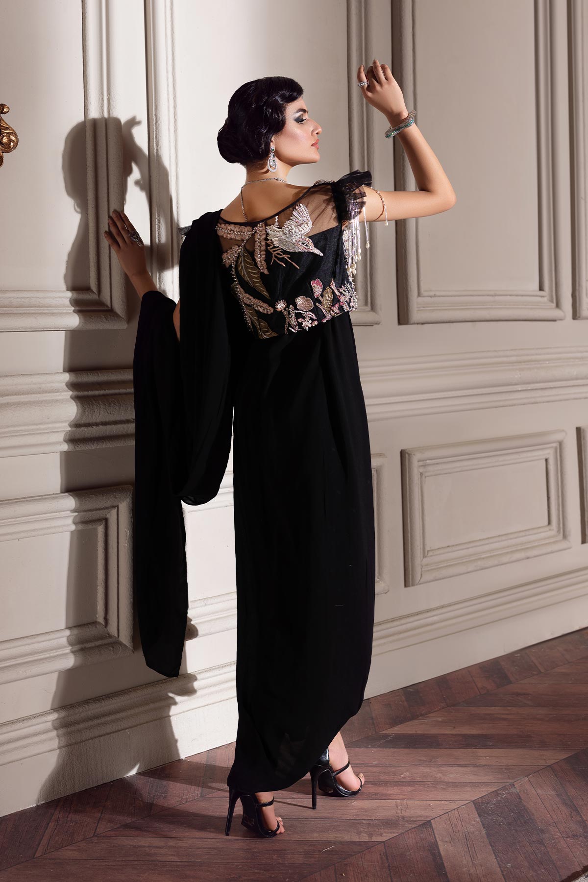 Pakistani Black Embroidered Net Saree Set (3-Piece) - Image 4