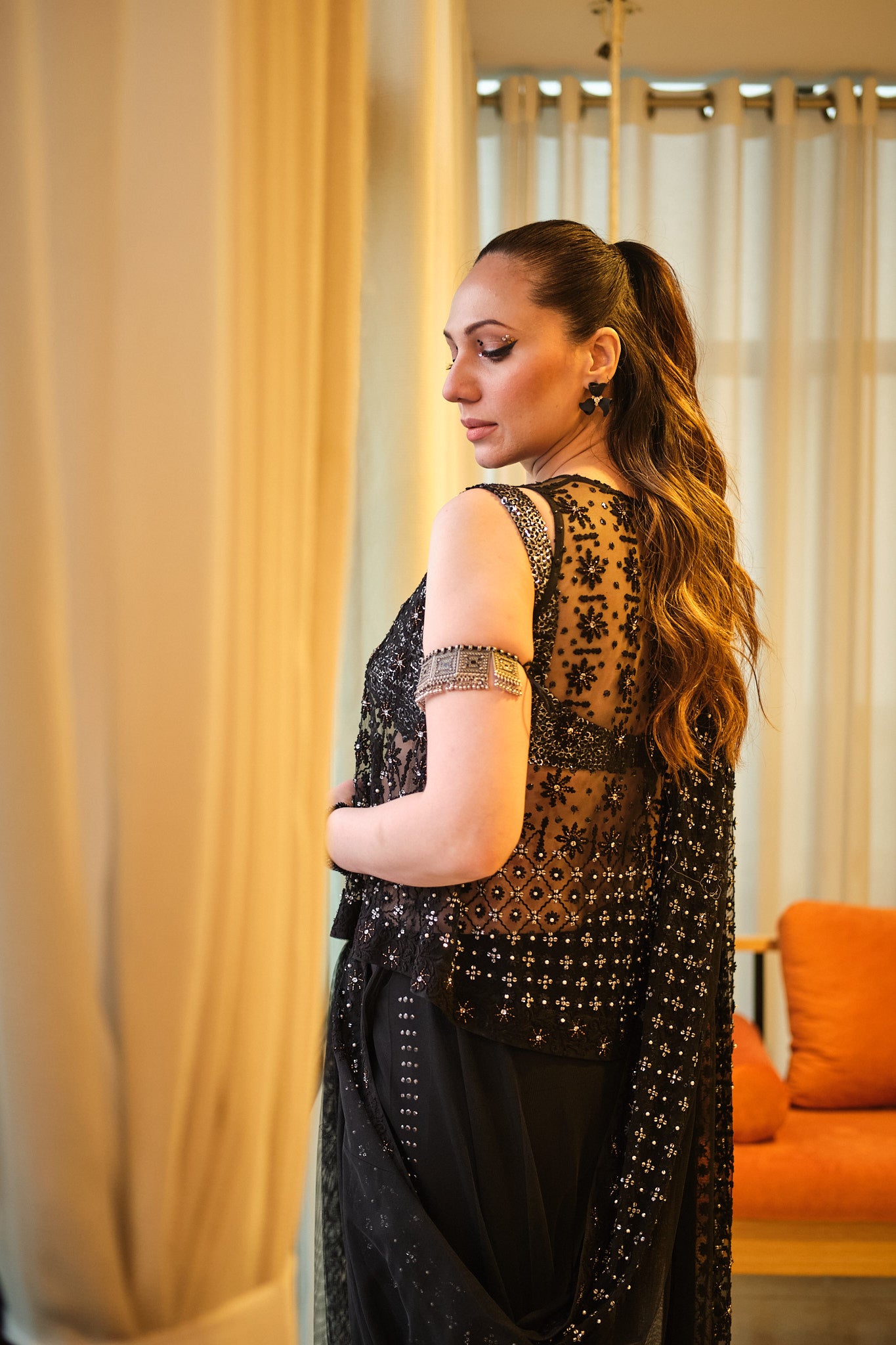 Black Embellished Net Saree with Sequinned Blouse (2-Piece) - Image 10