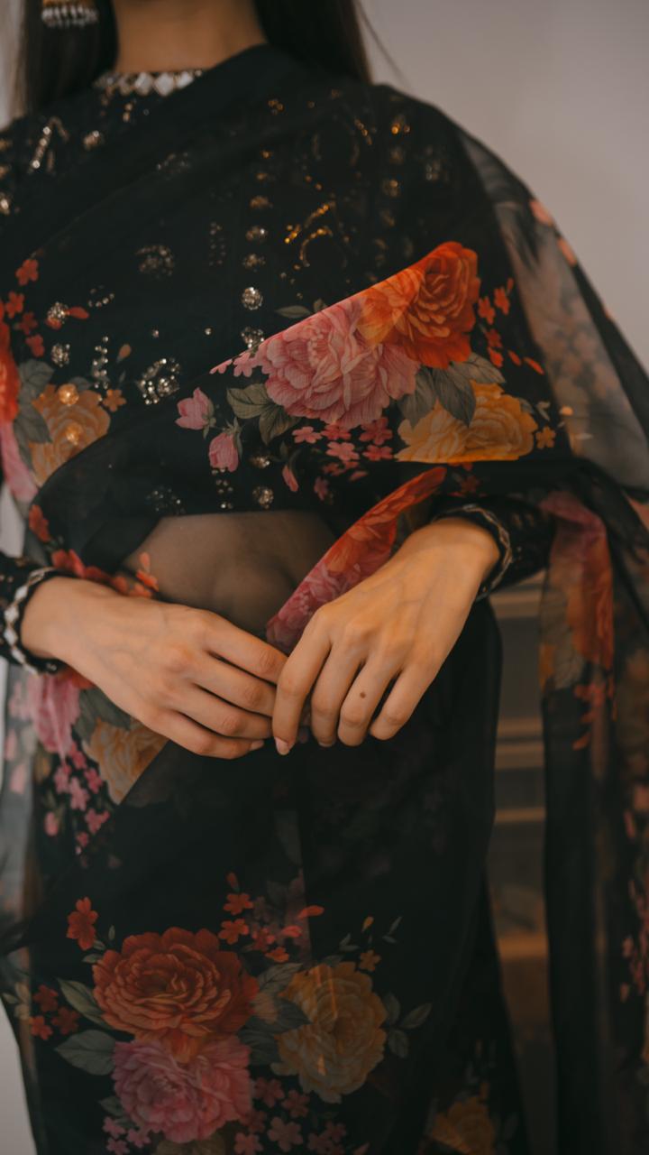Pakistani Black Floral Organza Saree with Chikankari Blouse (3-Piece) - Image 4