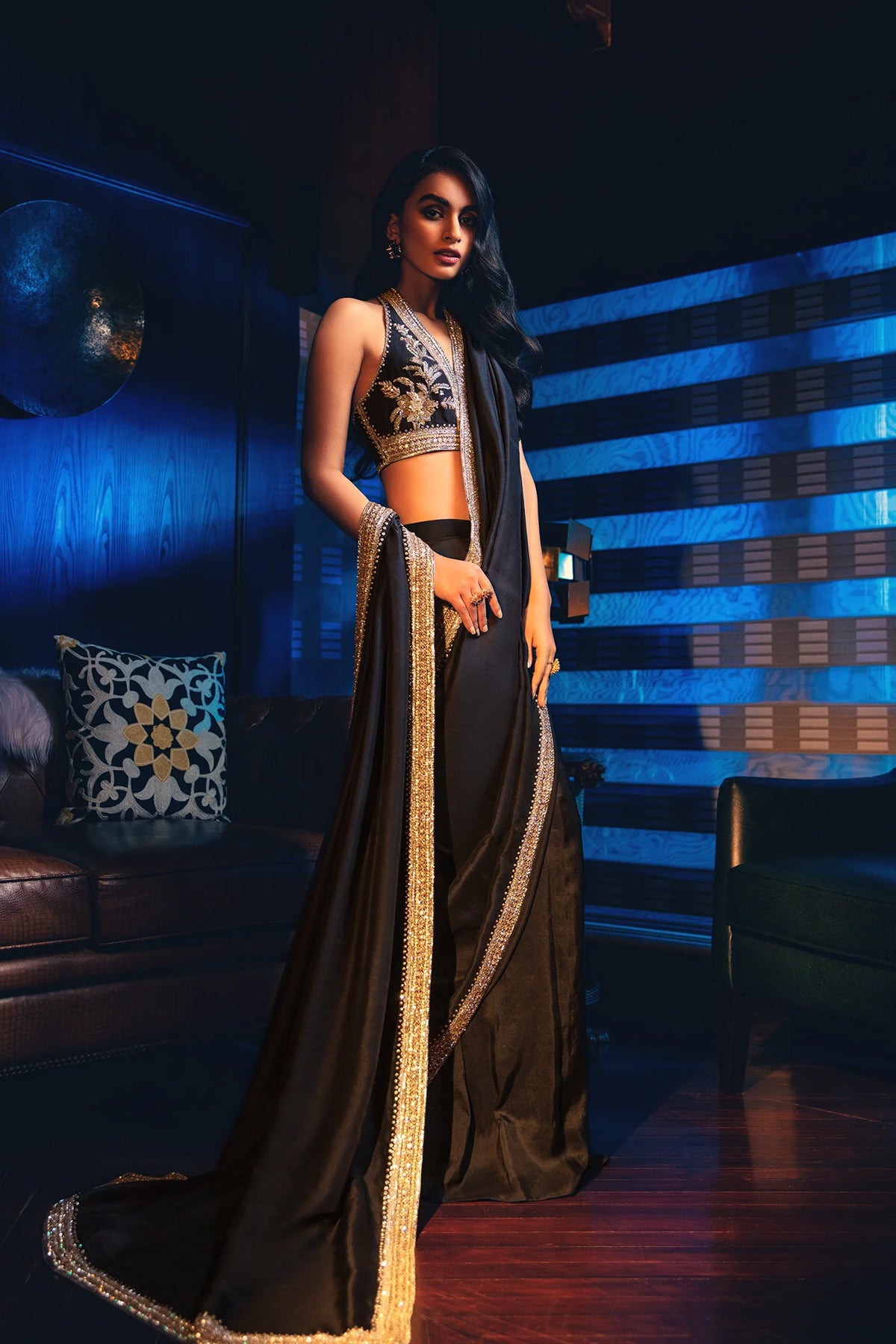 Black Embellished Raw Silk Saree (2-Piece) - Image 1