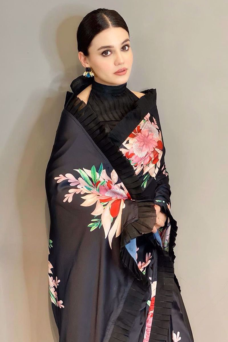 Pakistani Black Digital Floral Silk Saree (1-Pc) - Image 3