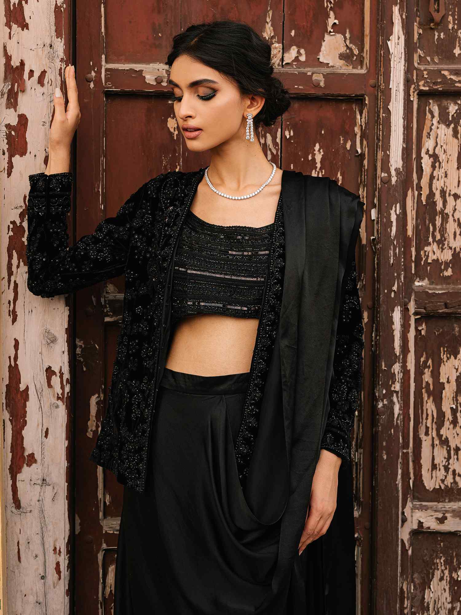 Pakistani Black Embellished Velvet & Silk Saree Set (3-Piece) - Image 2