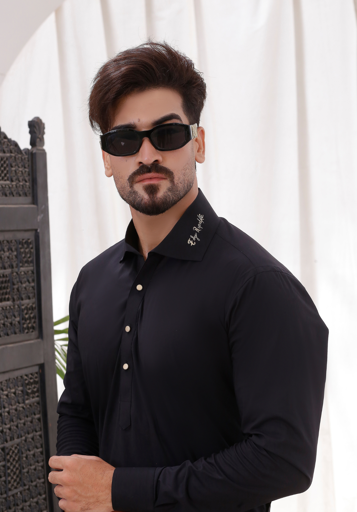 Black Embroidered Cotton-Polyester Shalwar Kameez (2-Piece) - Image 4