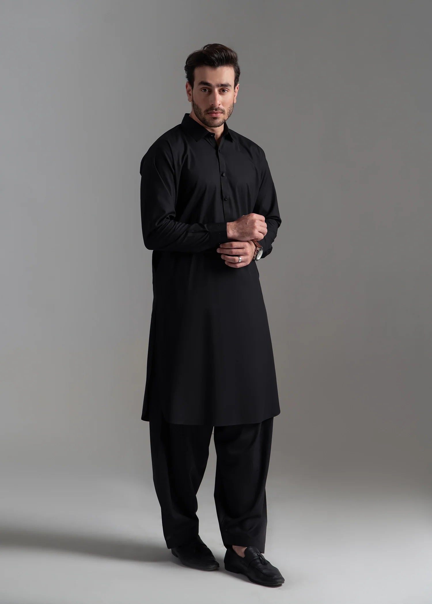 Black Wash & Wear Shalwar Kameez (2-Piece) - Image 3