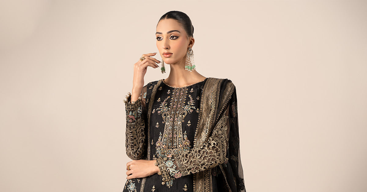 Black Embroidered Organza Sharara Set (3-Piece) - Image 14