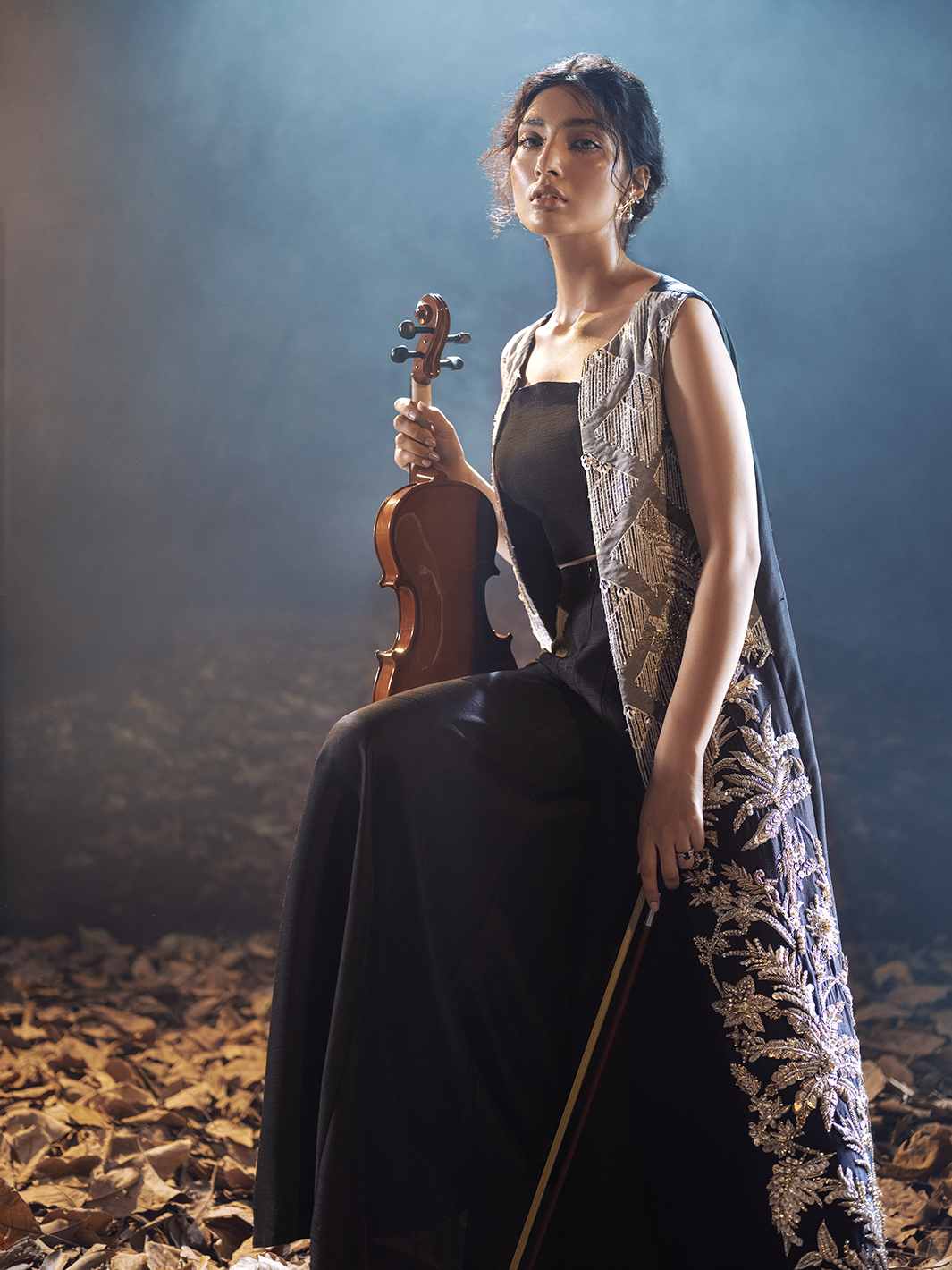 Pakistani Black 3D Embellished Silk Sharara Set (2-Piece) - Image 2