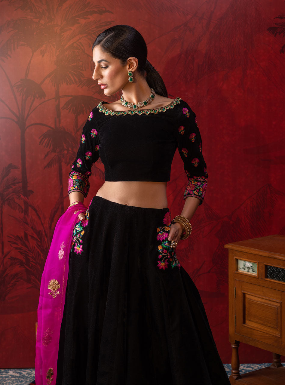 Pakistani Black Embroidered Velvet & Organza Sharara (3-Piece) - Image 4