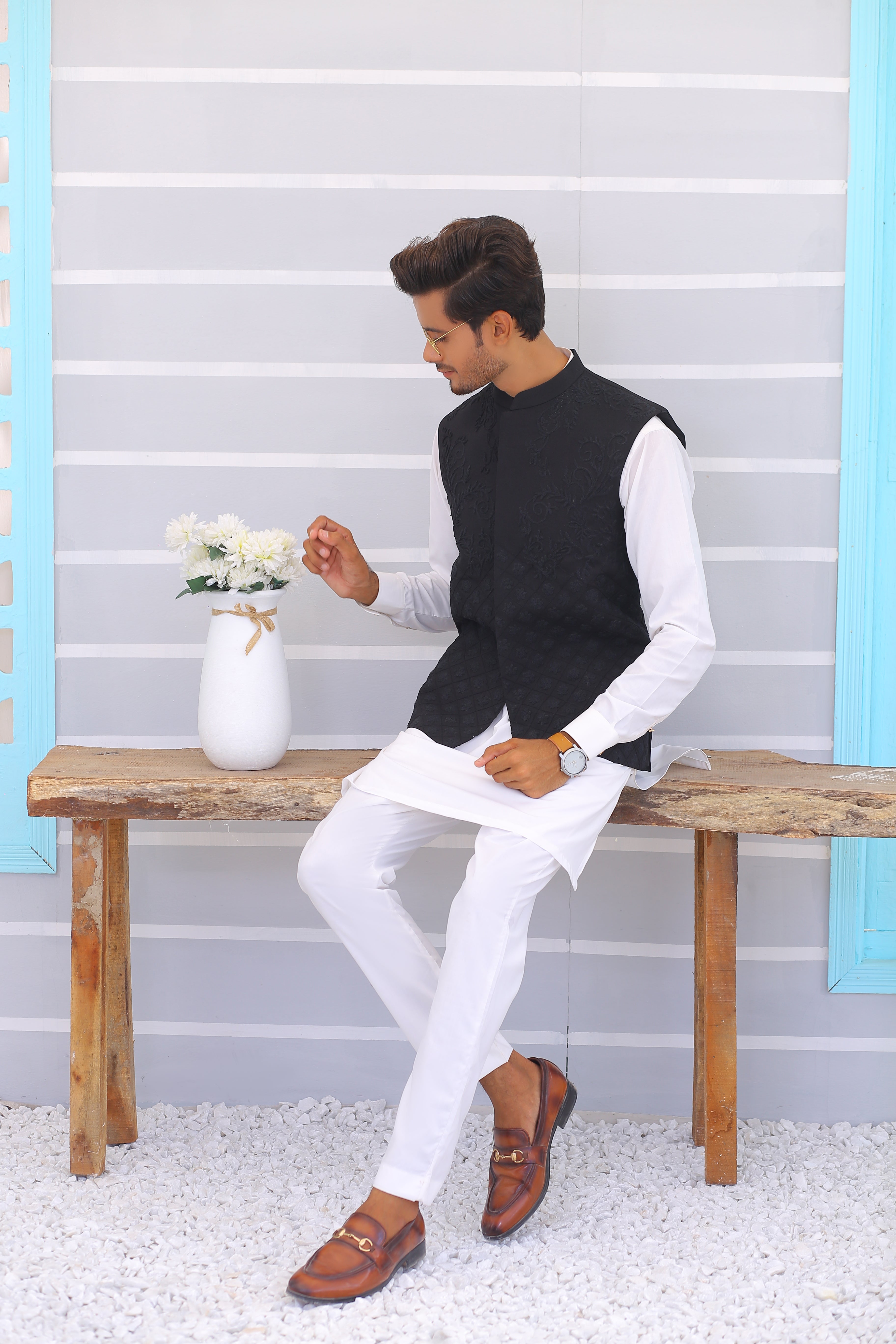 Black Jacquard Nehru Collar Waistcoat (1-Pc) - Image 4