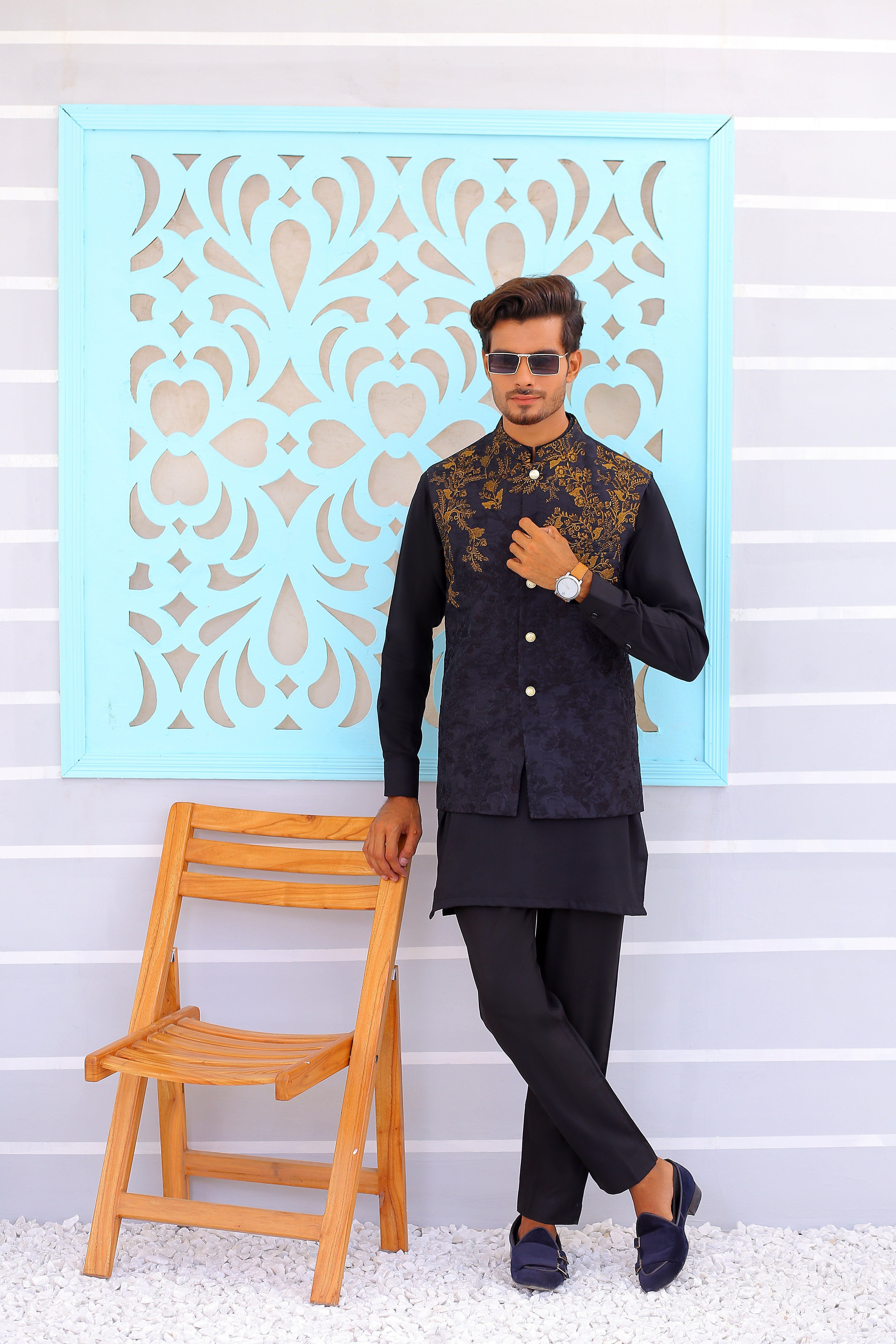Black Copper Embroidered Jacquard Waistcoat (3-Piece) - Image 5