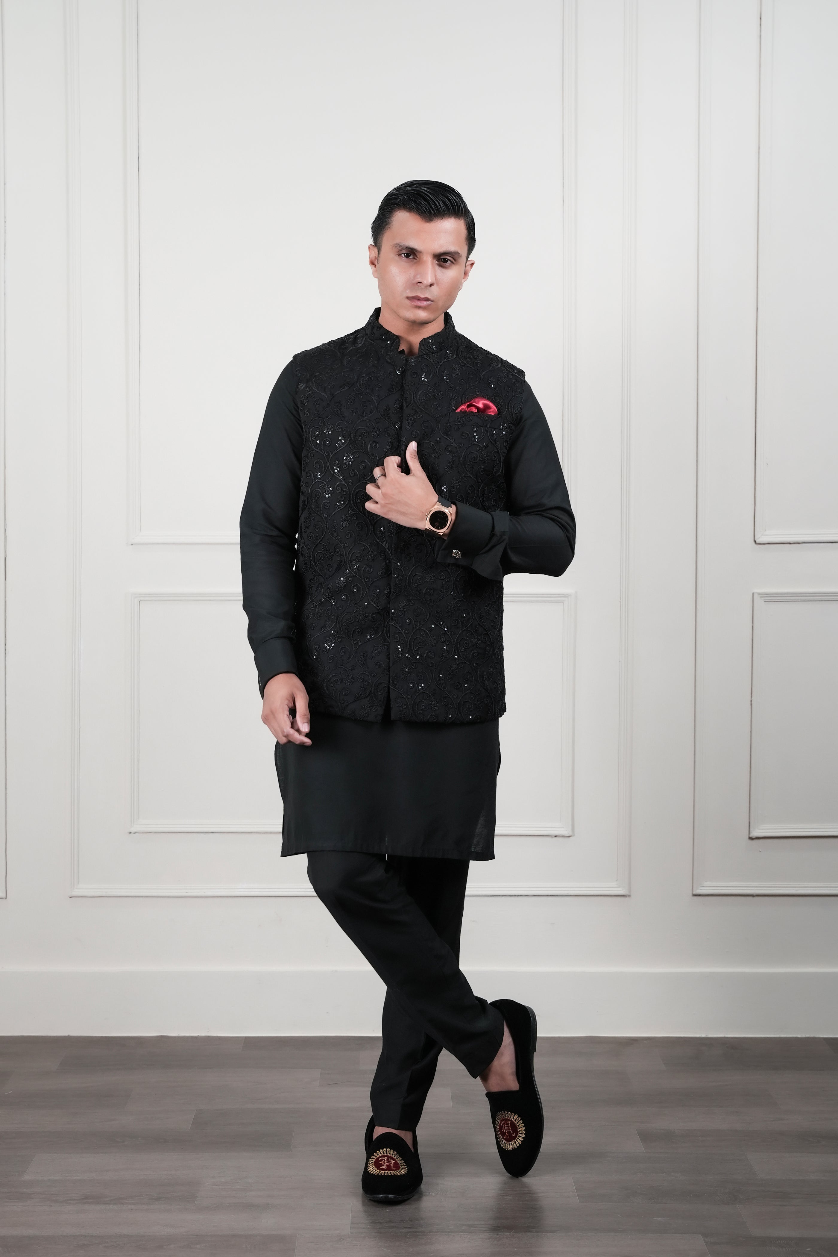 Black Embroidered Cotton Silk Waistcoat Kurta Set (3-Piece) - Image 2