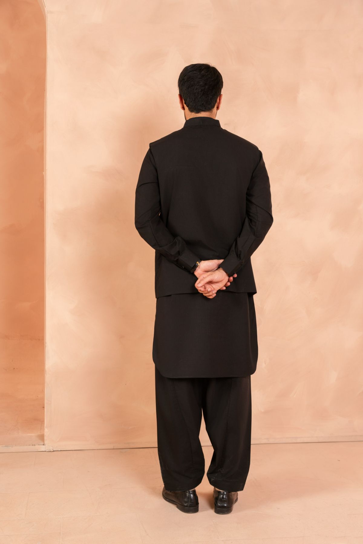 Black Luxury Cotton Waistcoat Kurta Set (3-Piece) - Image 5