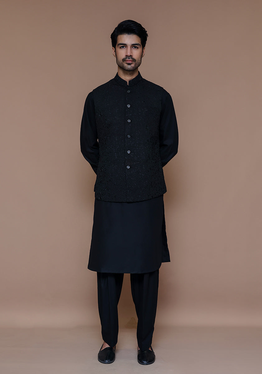 Black Embroidered Georgette Waistcoat Kurta (3-Piece) - Image 1