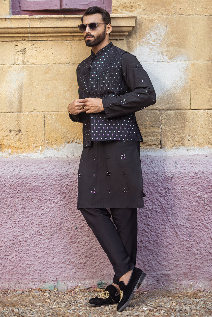 Black Mirror-Embroidered Khaddi Silk Waistcoat Kurta (3-Piece) - Image 2