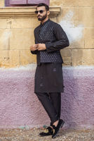 Black Mirror-Embroidered Khaddi Silk Waistcoat Kurta (3-Piece) - Image 4