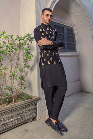 Black Embroidered Riyon Silk Waistcoat Kurta (3-Piece) - Image 6