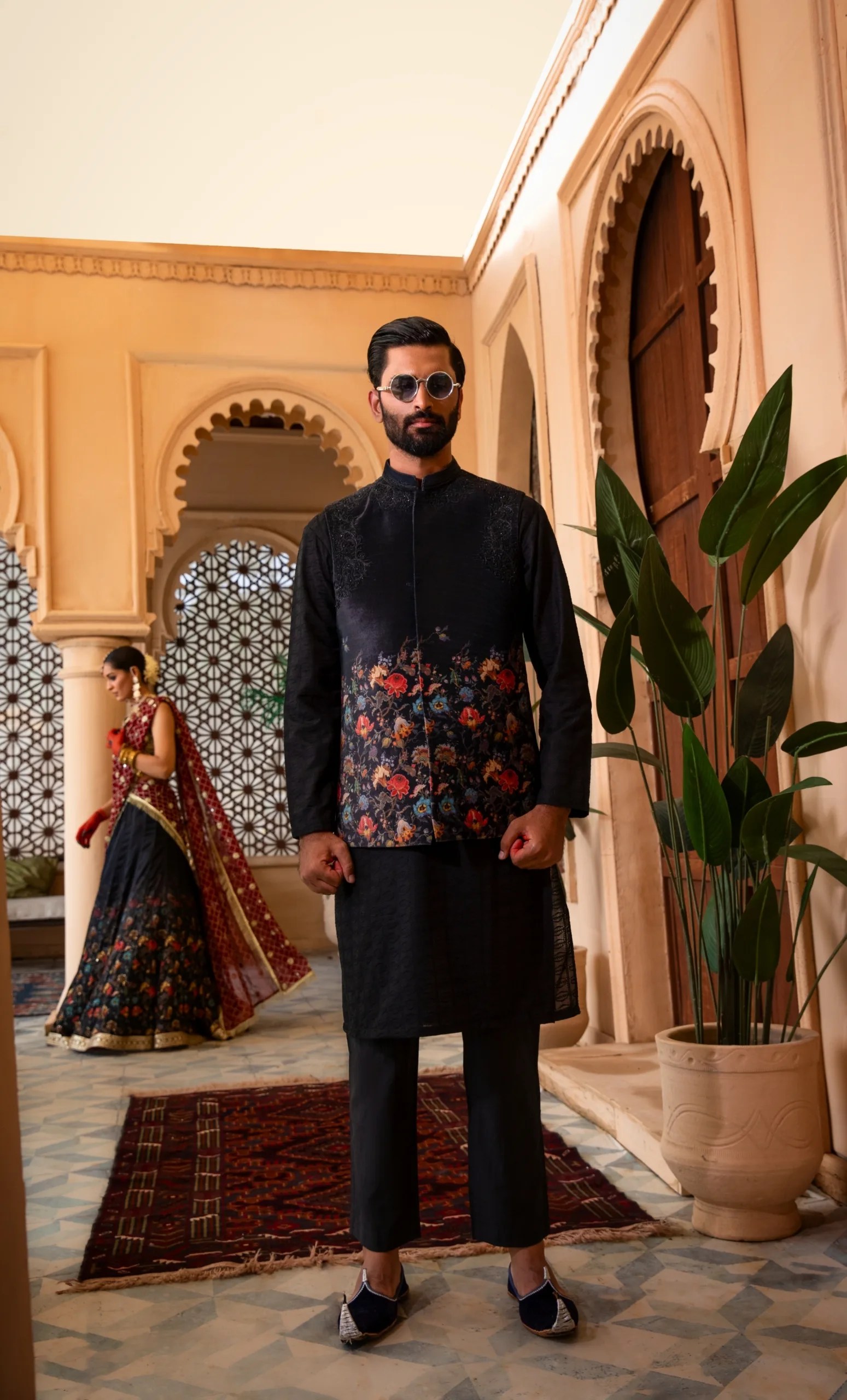 Black Embroidered Silk-Blend Waistcoat Kurta (3-Piece) - Image 3