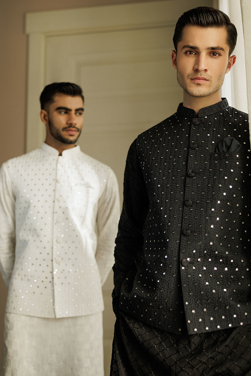 Black Embroidered Silk-Blend Waistcoat (3-Piece) - Image 7