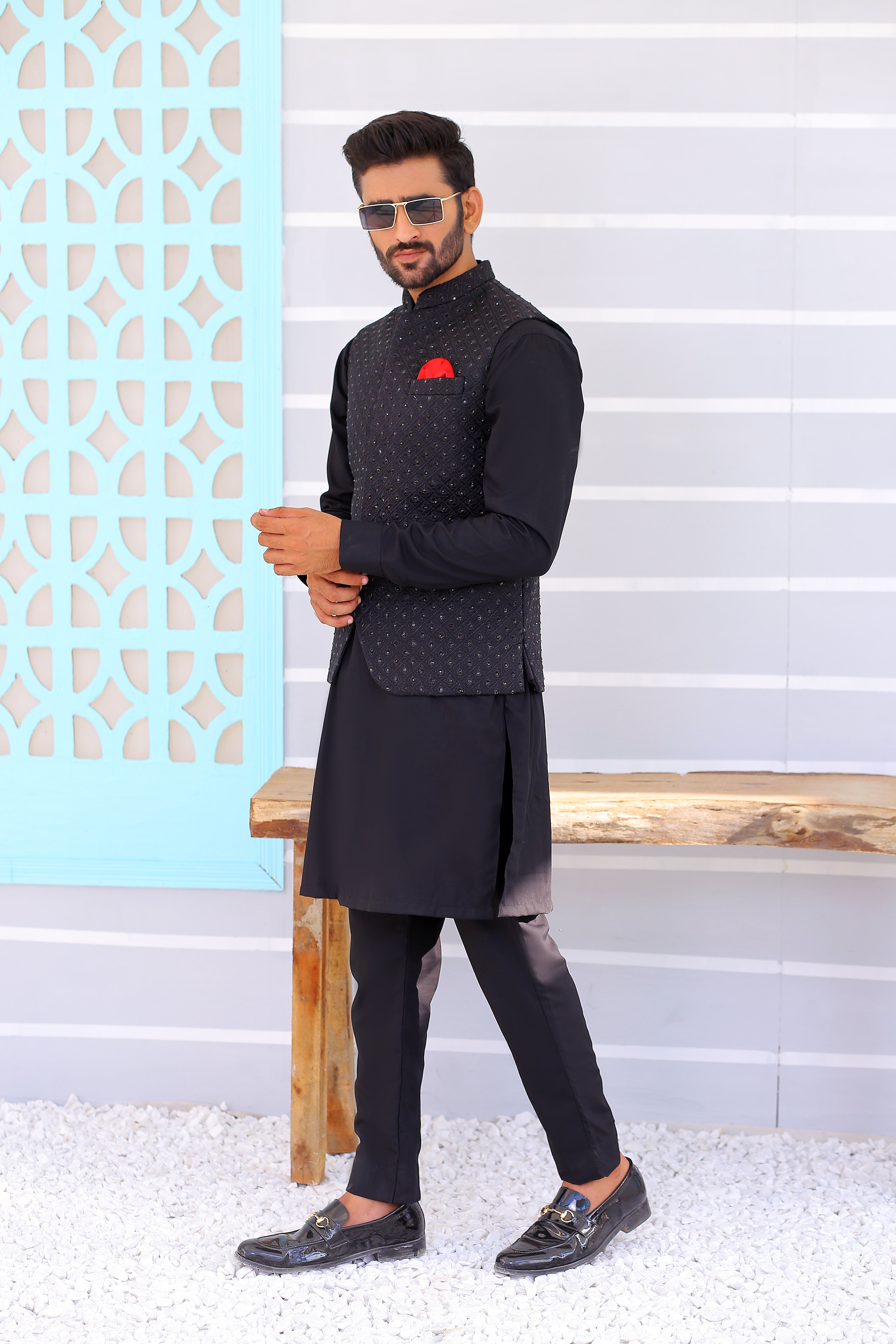 Black Stone-Embellished Silk-Blend Waistcoat (3-Piece) - Image 2