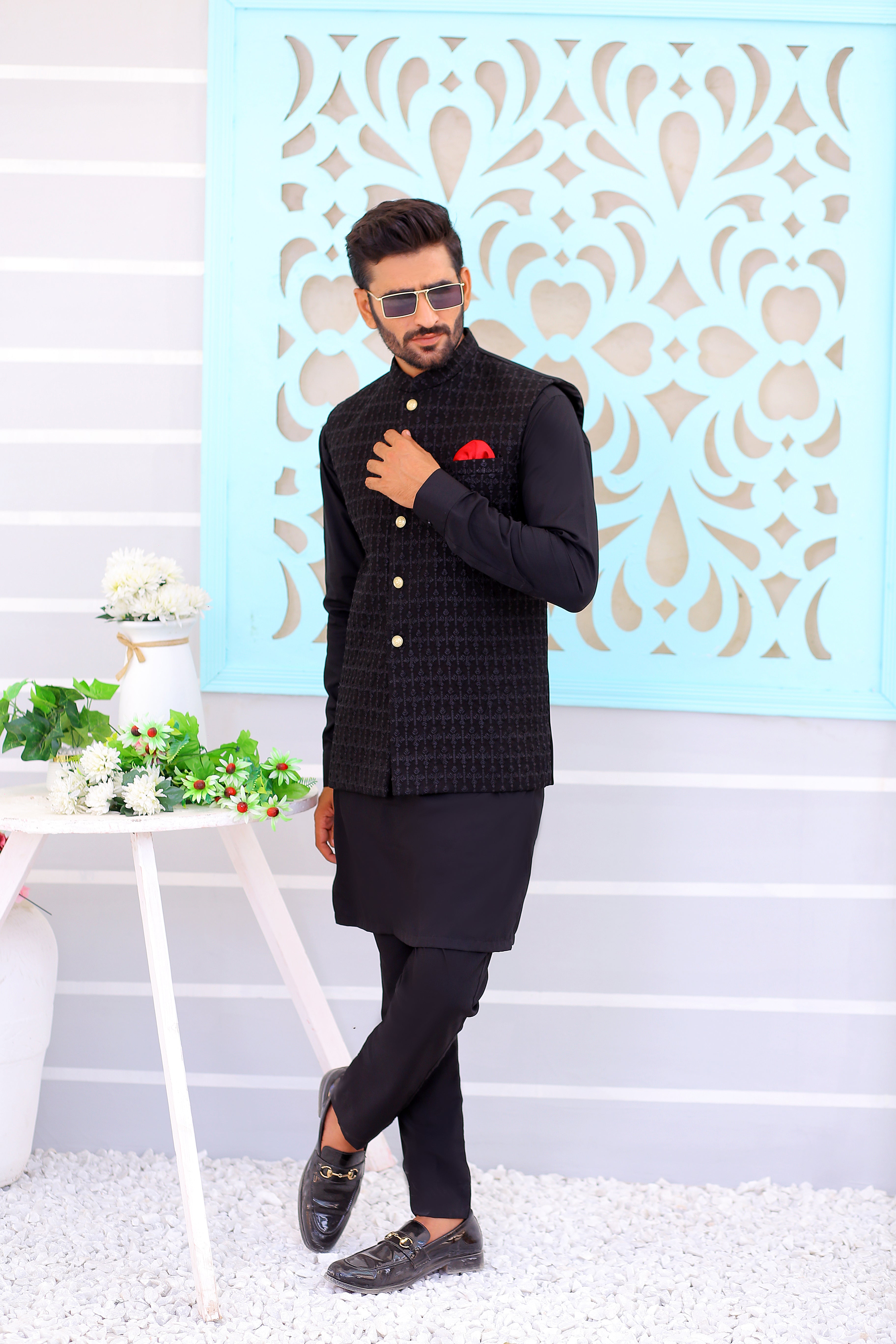 Black Patterned Waistcoat Kurta Pajama (3-Piece) - Image 3
